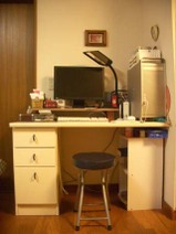 091015_brand_new_desk