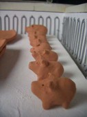 100318_ceramic_piggs